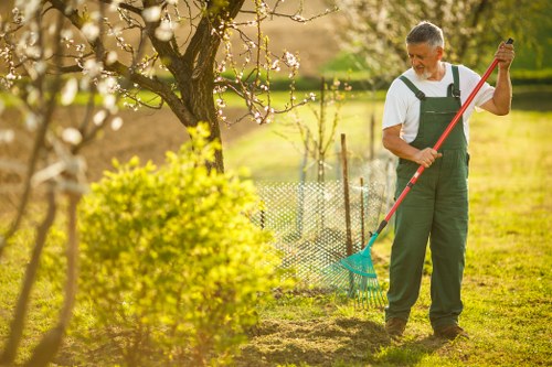 Quotation request details for hedge work